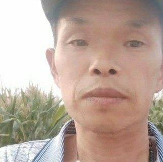 单身男人朱沛林的照片