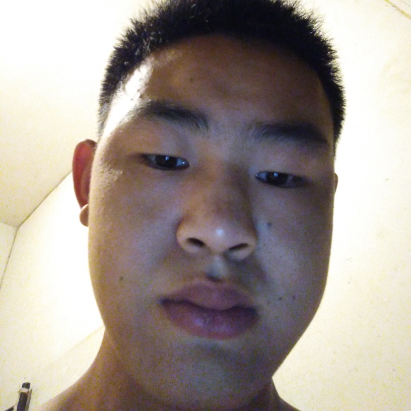 巨人无辜的照片