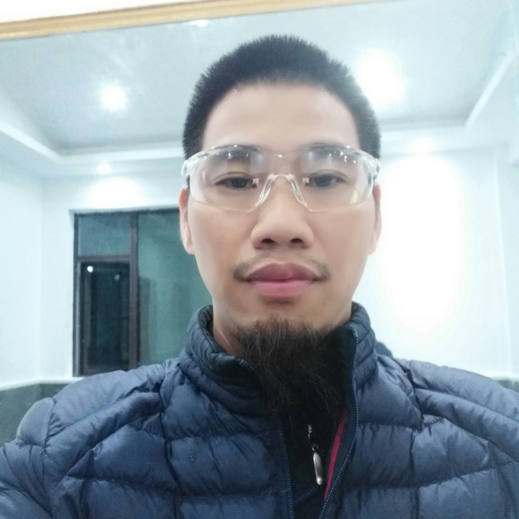 南宫元明的照片