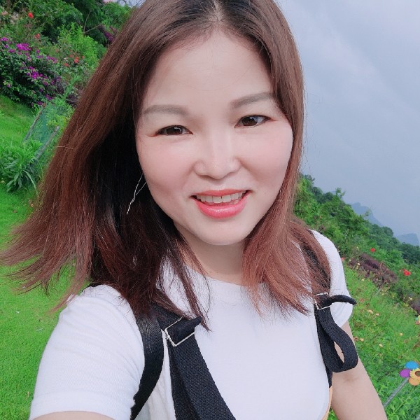 晓晓月的照片