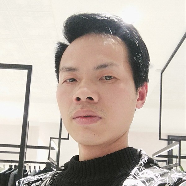心岛扯跳跃的照片