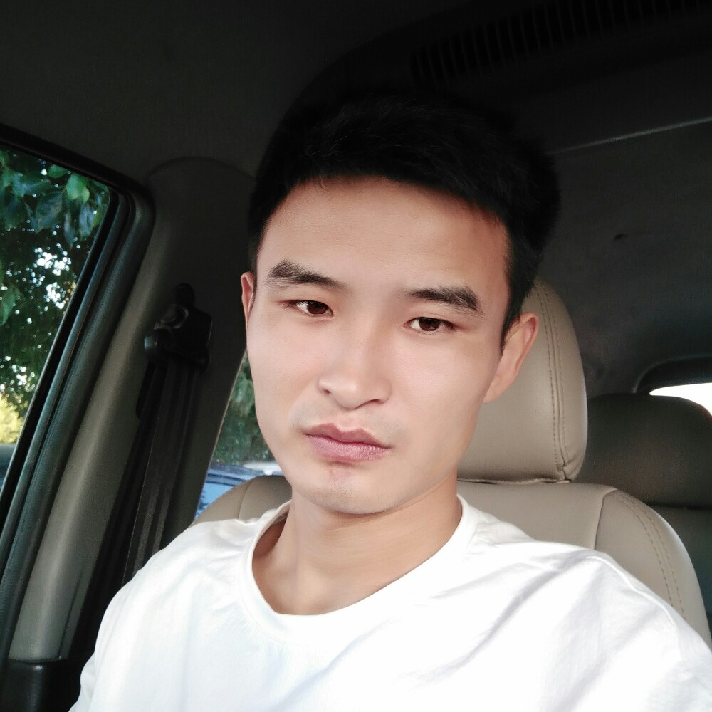 二帅哥哥的照片