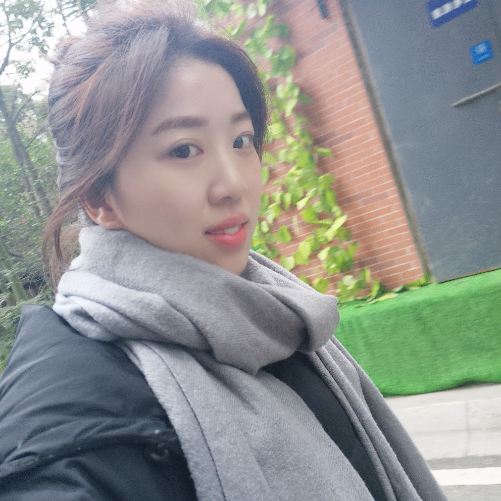 郑小瘦儿的照片
