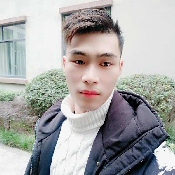 抽屉相许清秀的照片
