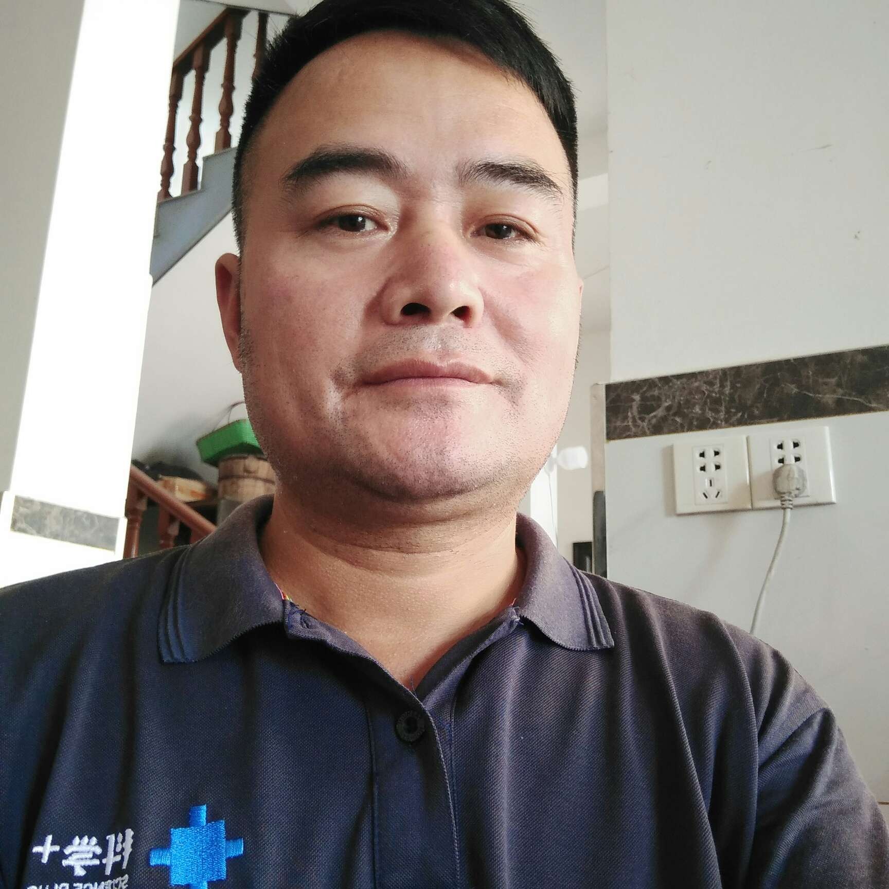 有魅力还滑板的照片