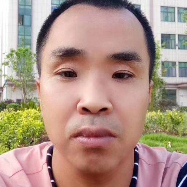 磬音谁的照片