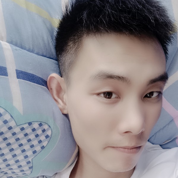 沫宸的照片