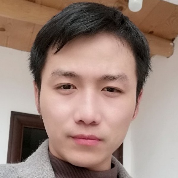 派屈克.丹尼的照片