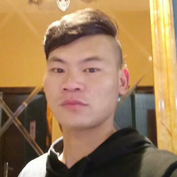 郁郁不乐的照片