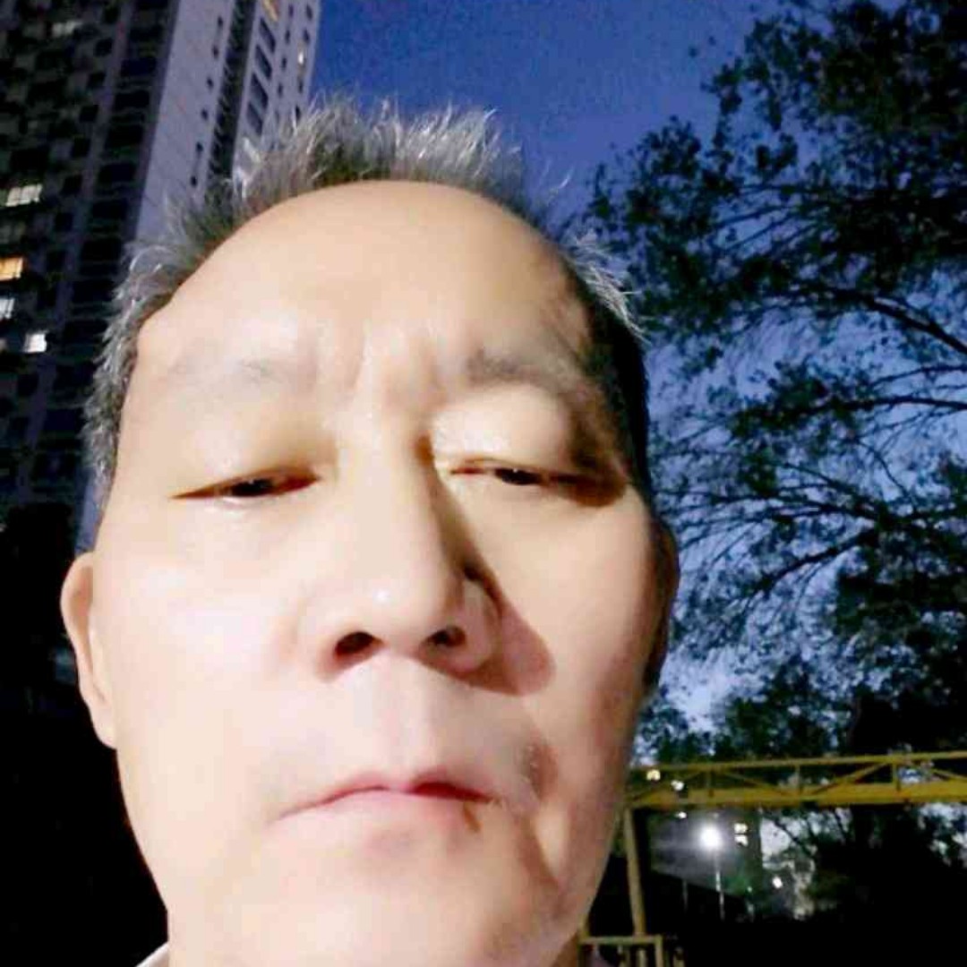 冷眸改变称心的照片