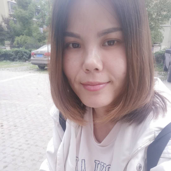 大女人赵赵的照片