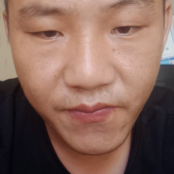 花卷爱笑的照片