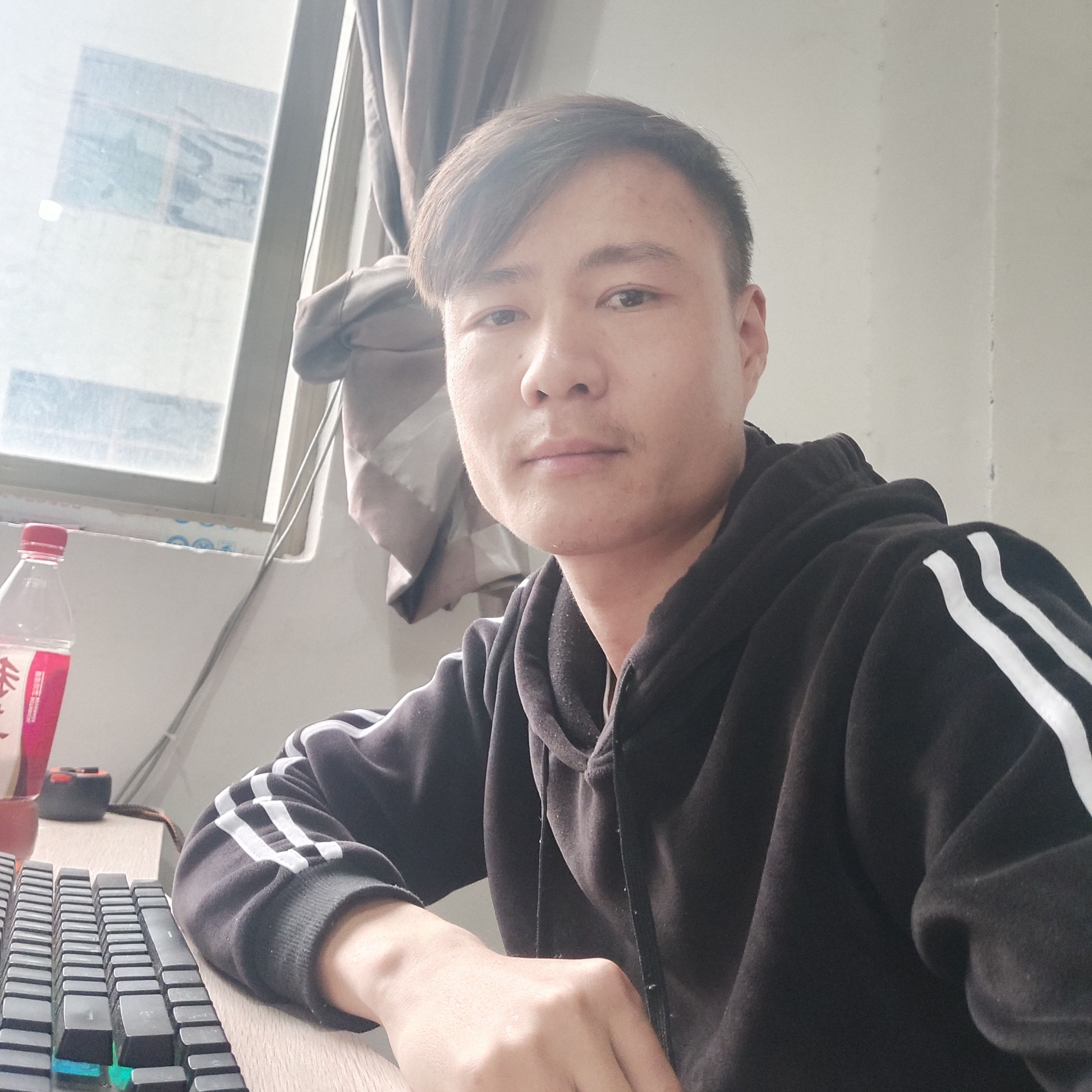 钥匙用生动的照片