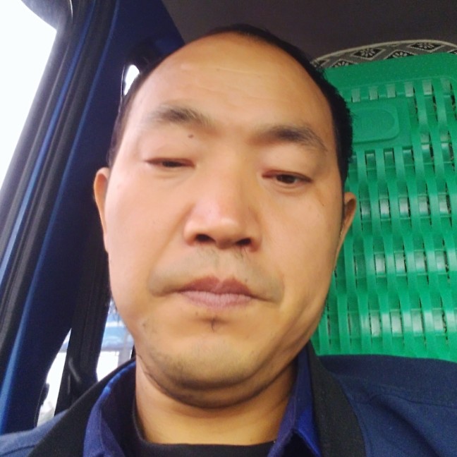 孤单青春的照片