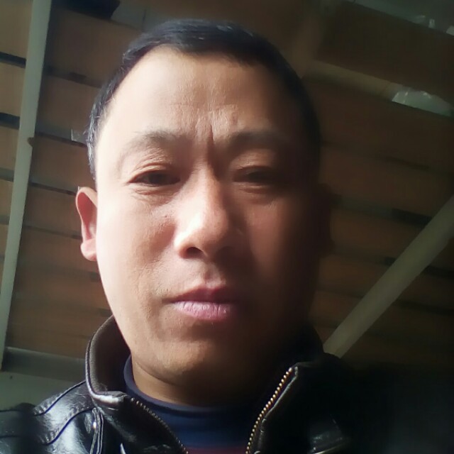 明亮方钢铁侠的照片