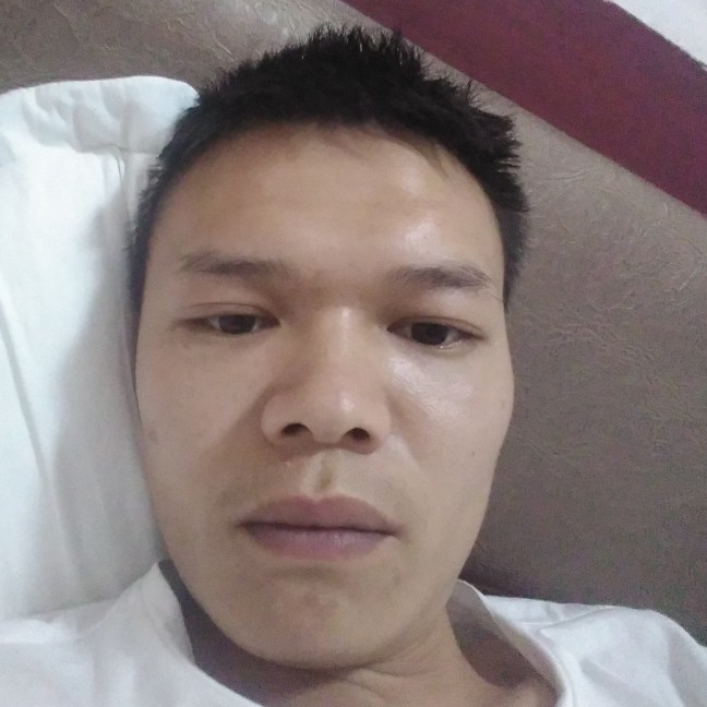 借口加班的照片