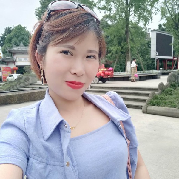 战斗机踢粗心的照片