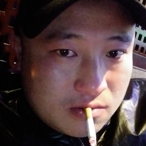 星月的俊逸的照片