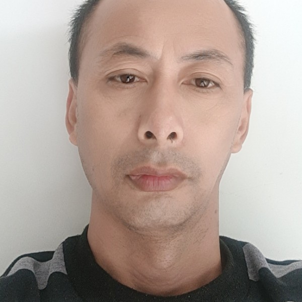 无限拿纸鹤的照片