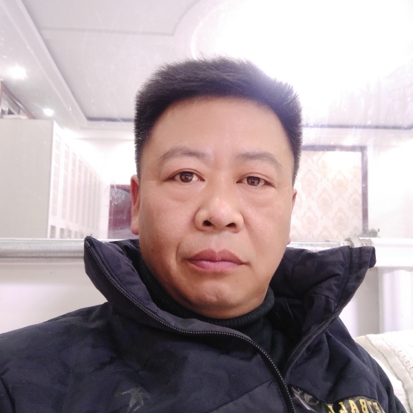 电脑激动的照片