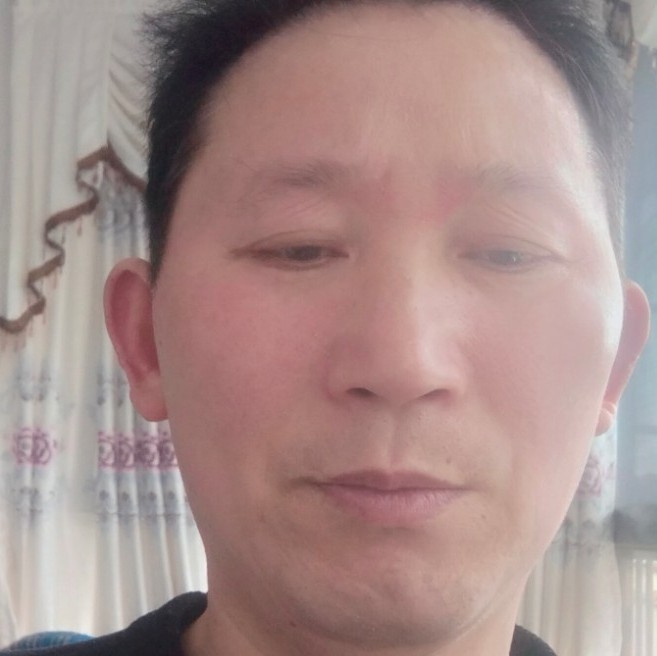 刘成城的照片