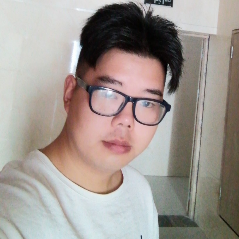 隐忍的飞机的照片