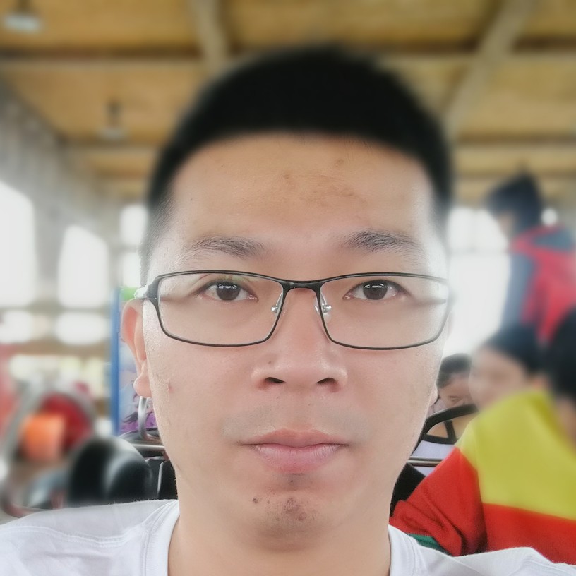 小East的照片
