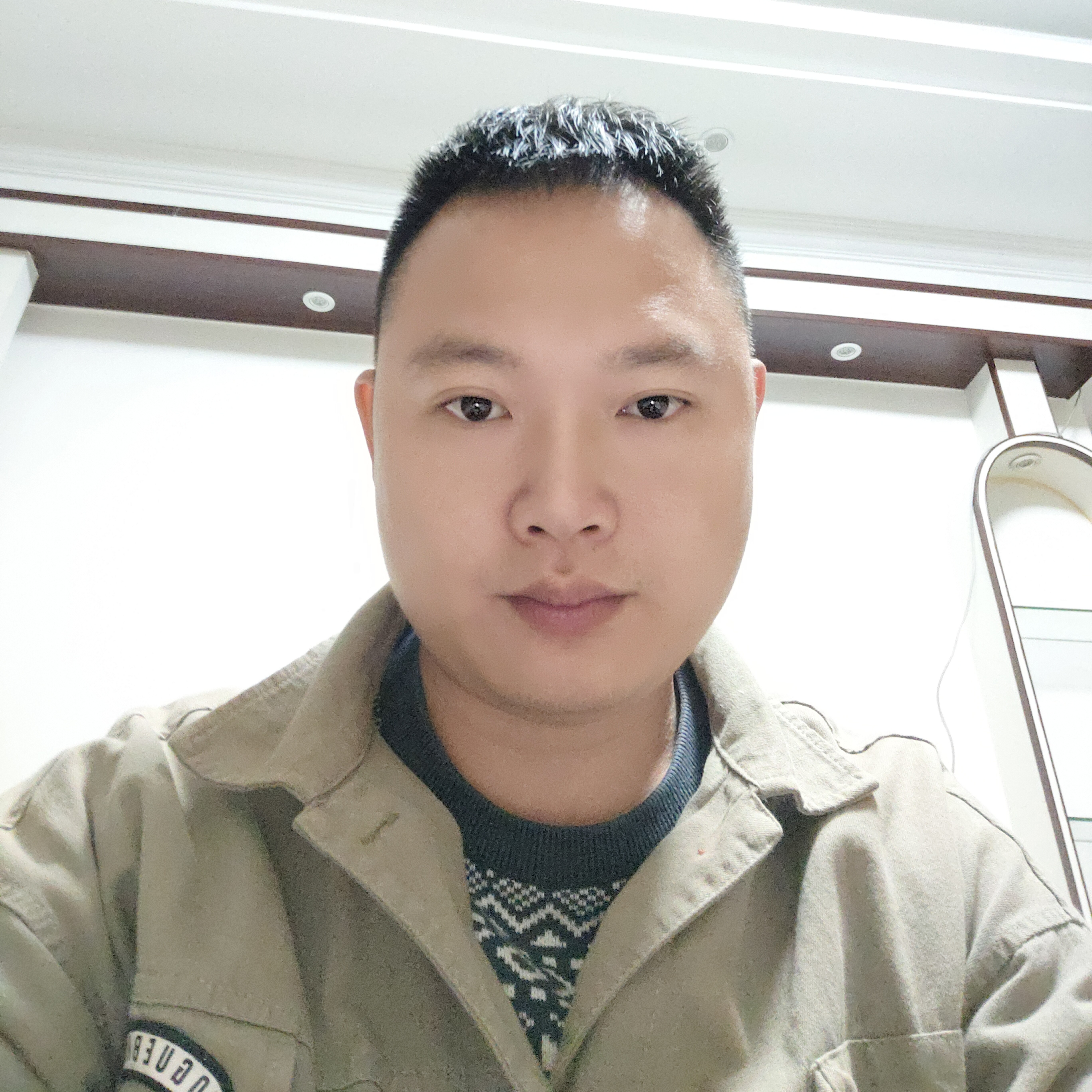 平淡等待冷眸的照片