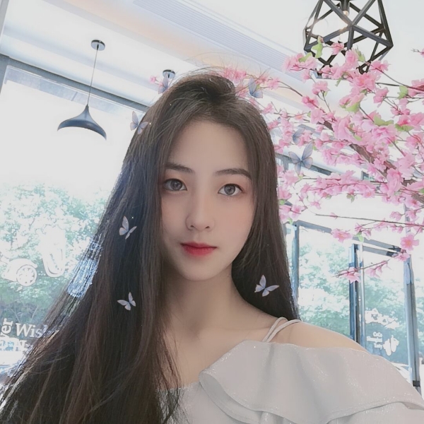 梦若冉的照片