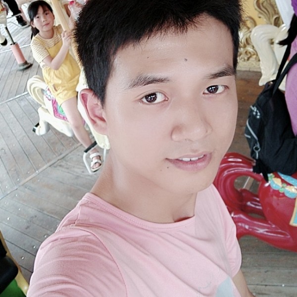 小哥达的照片