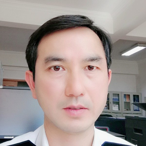 七彩枫叶的照片