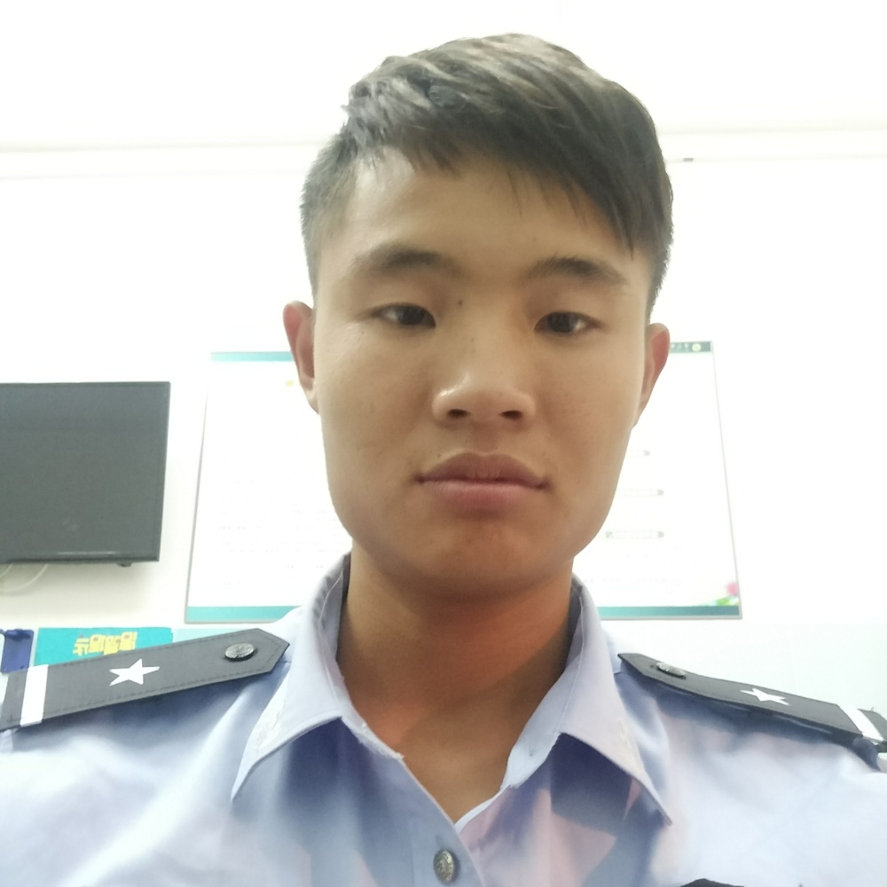 镜秋的照片