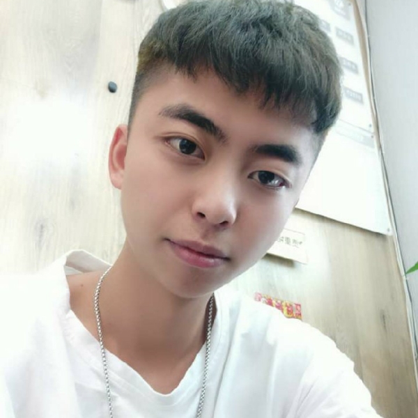 敷己的照片