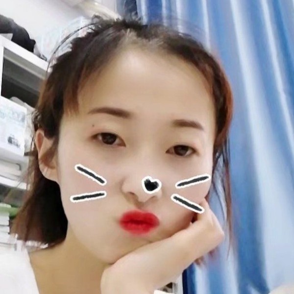 苗条优雅的照片