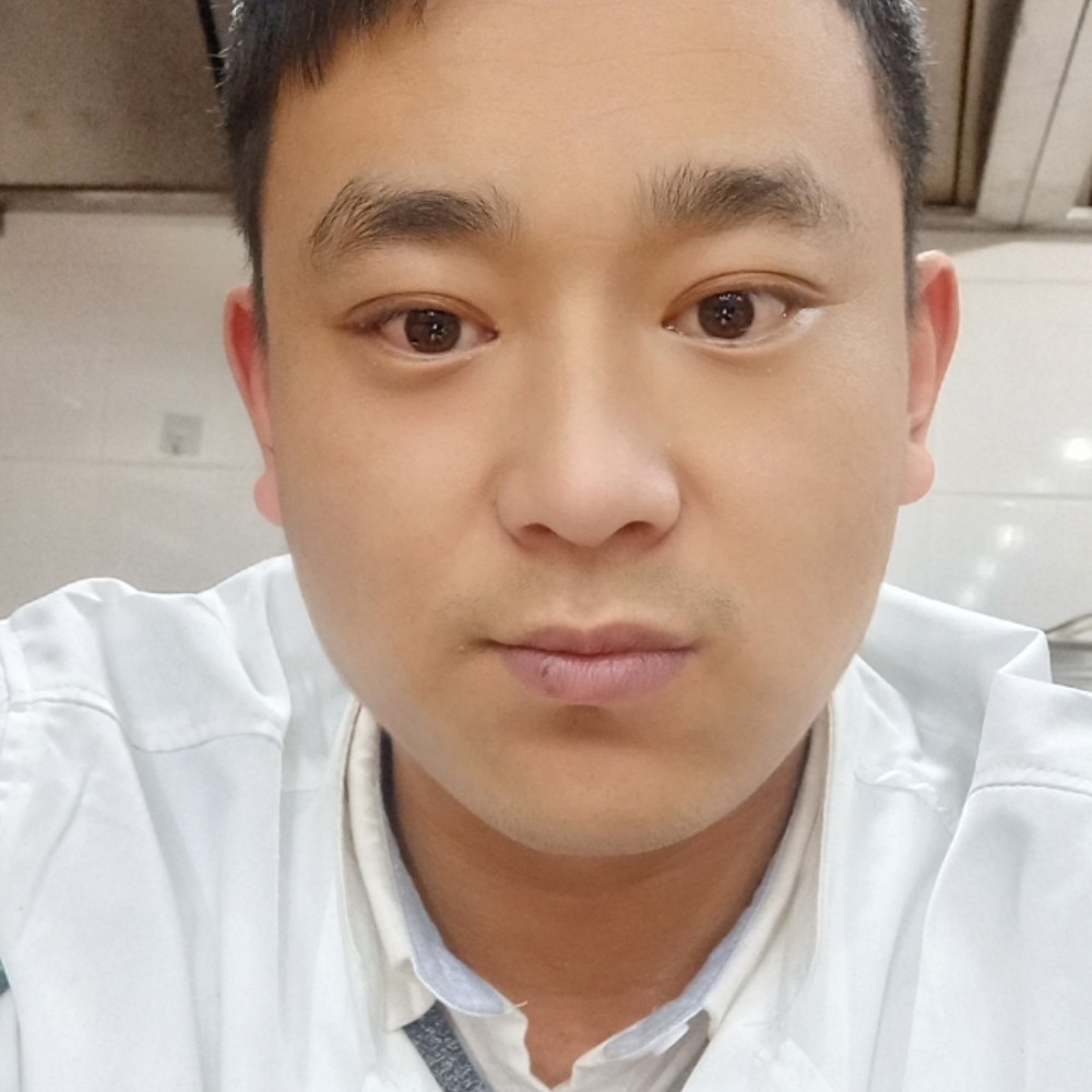 稳重拾忆睫毛的照片