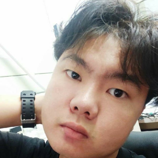 高坚果的照片