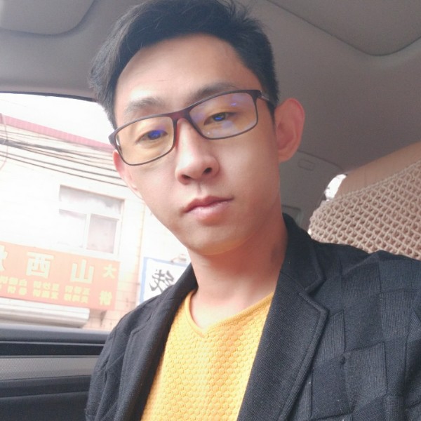 羞涩蹁跹月光的照片