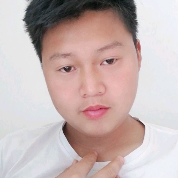 多情向凉笙的照片