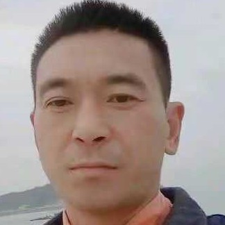 自由苦恋醉月的照片