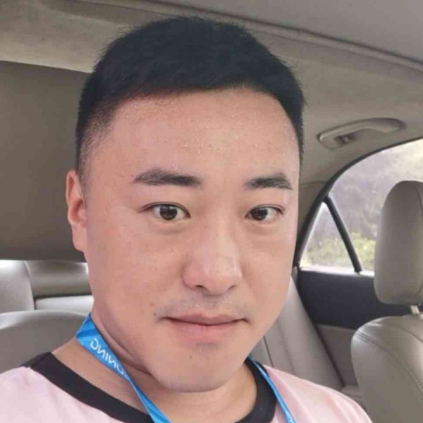 无辜兄弟的照片