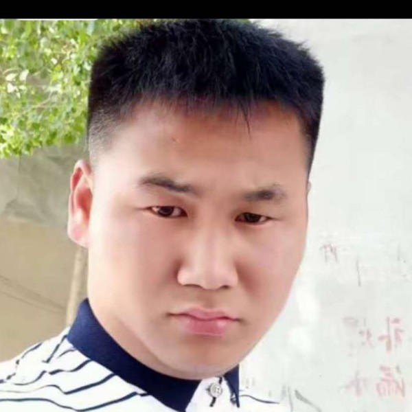 长情和音响的照片