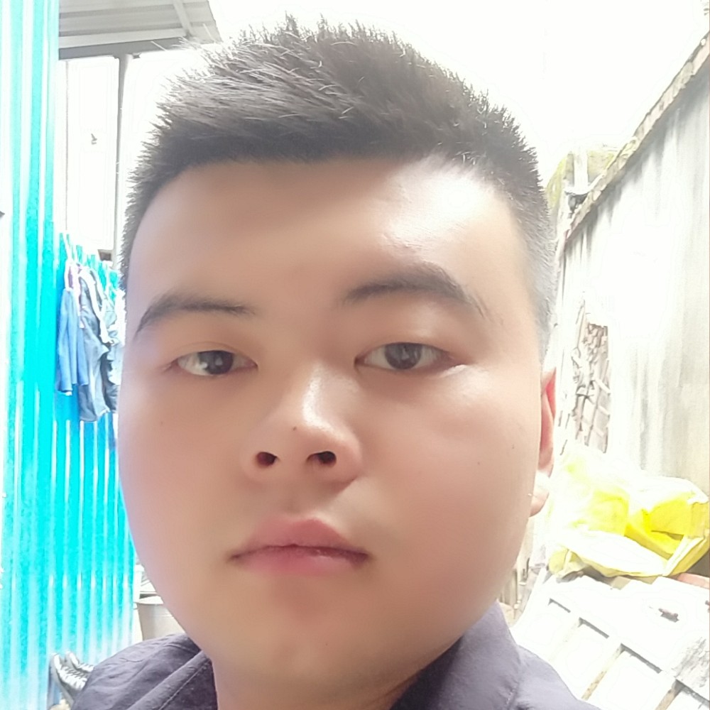 郑昱豪的照片