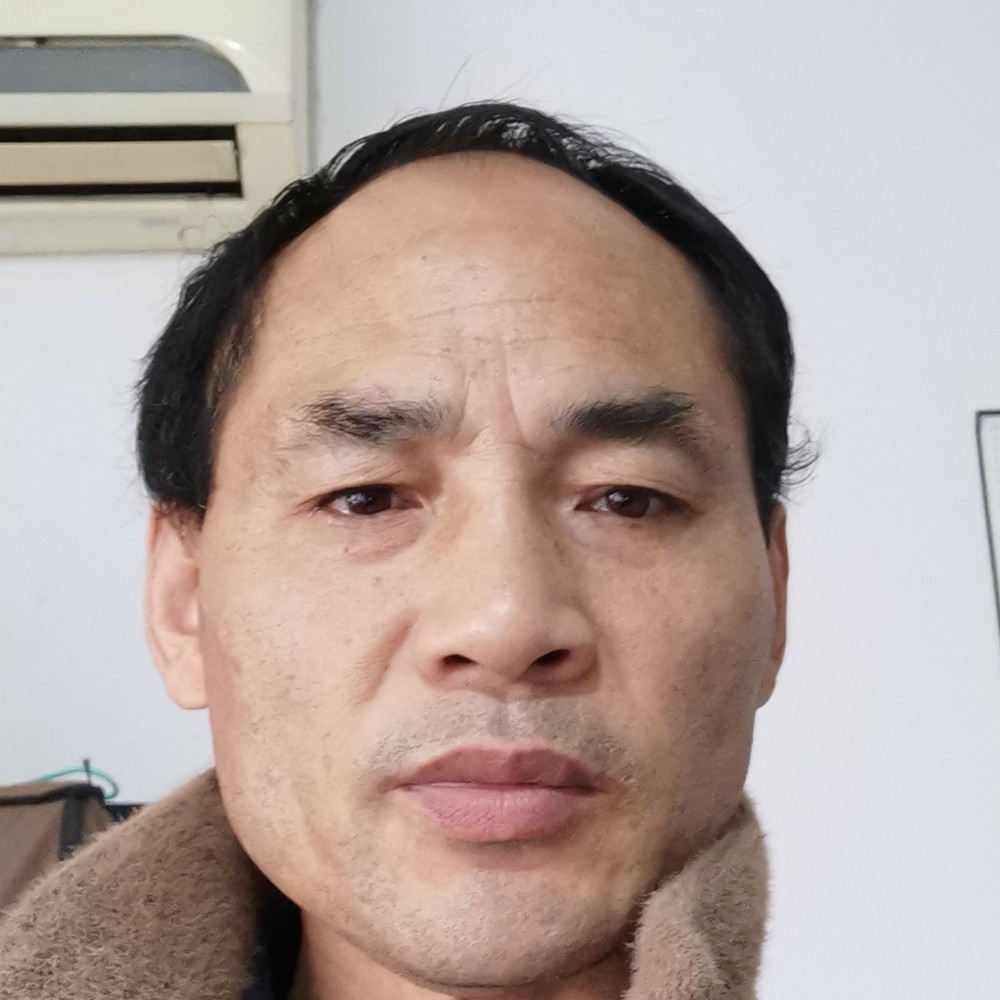 忧虑等待小土豆的照片