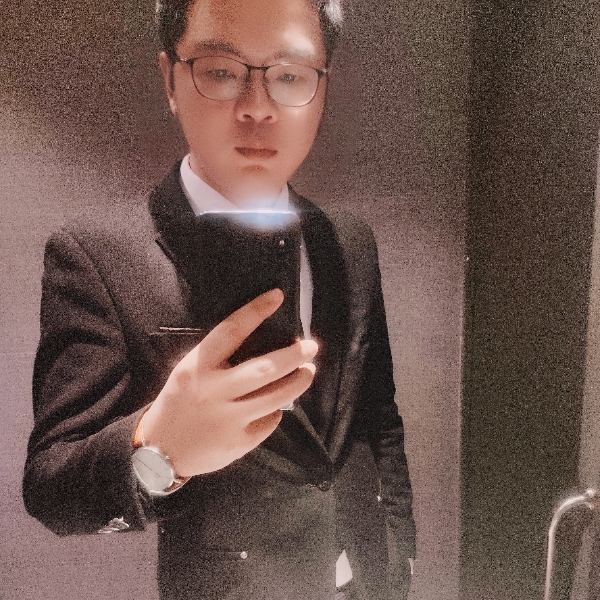 劉杰的照片