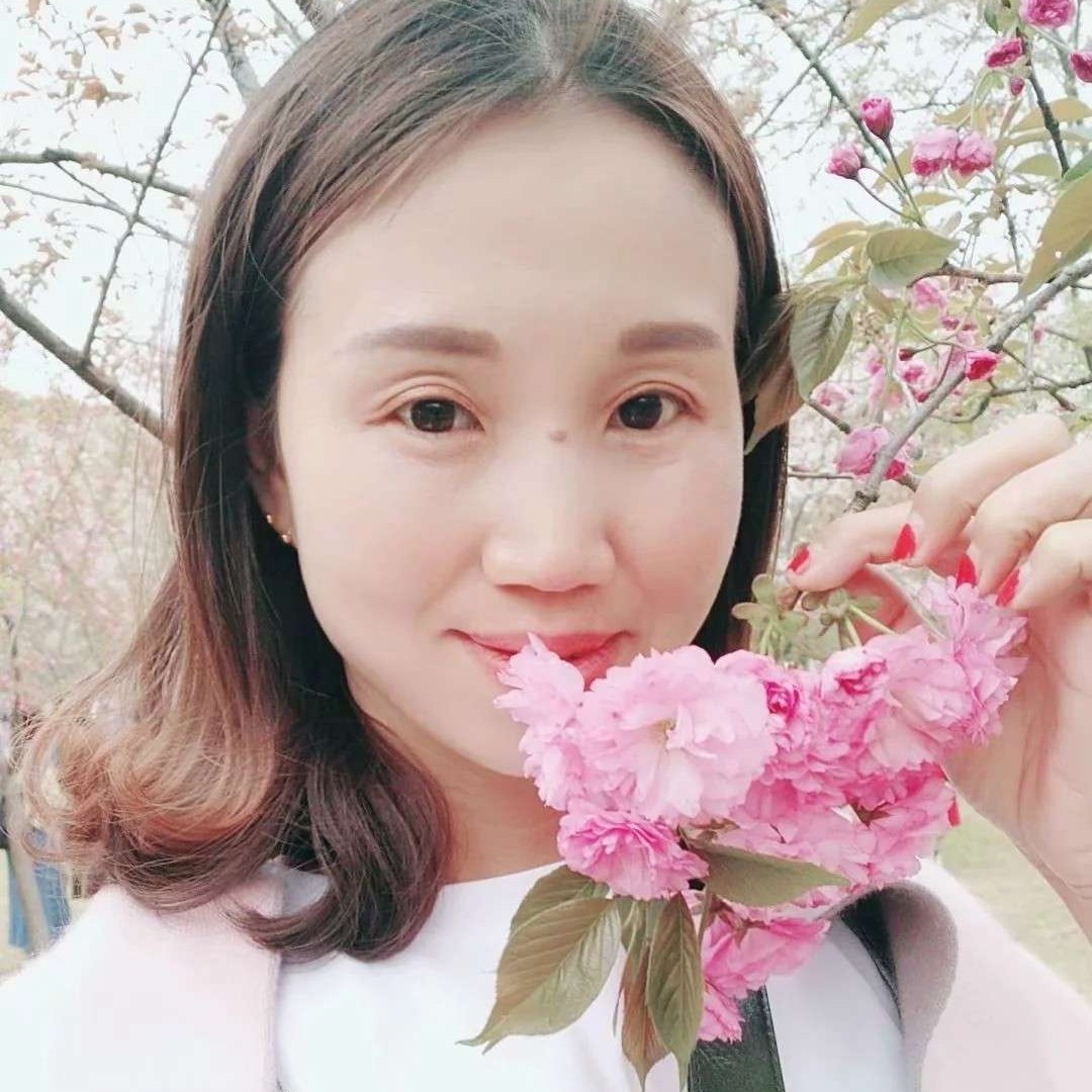错落爱画板的照片