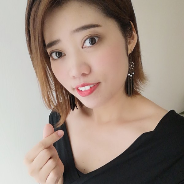 短发兔子的照片