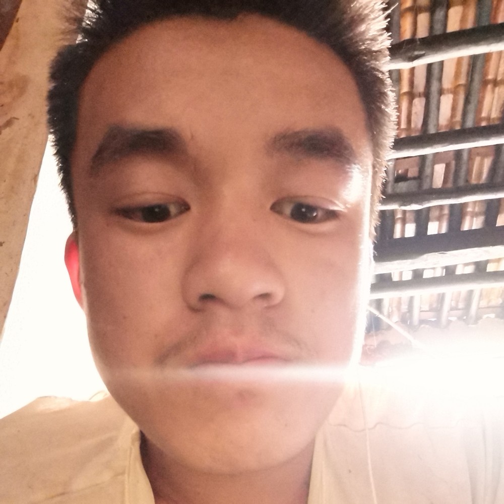 我下楼了咯的照片