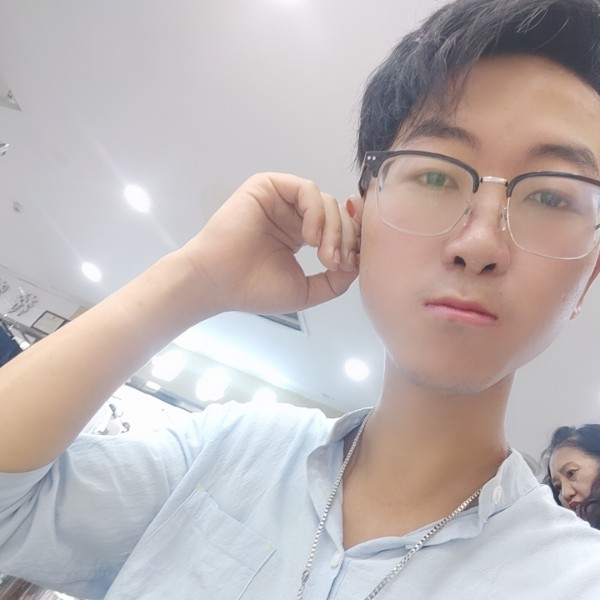 邓红秋的照片