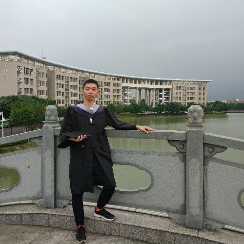 ✌金球的照片