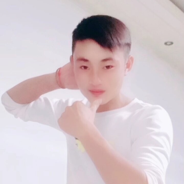 电脑成就陈总的照片